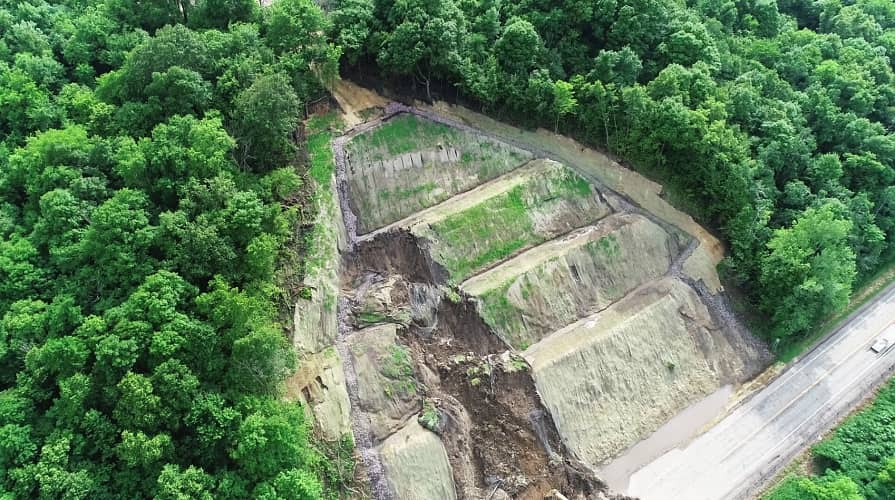 Georohože nevyriešia zosuvy spôsobené stratou vnútornej stability svahu